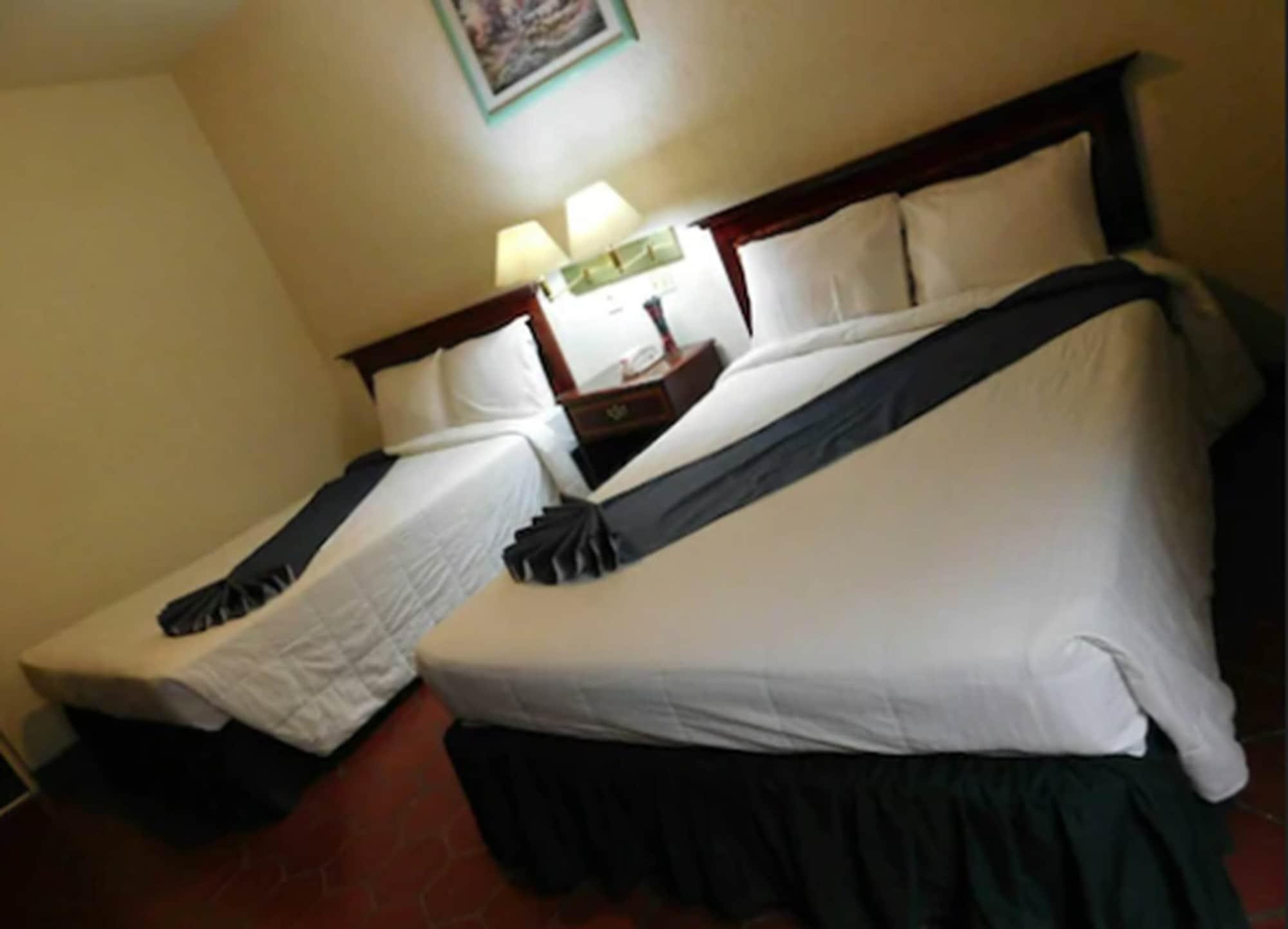 Hotel Urdinola Saltillo Kültér fotó